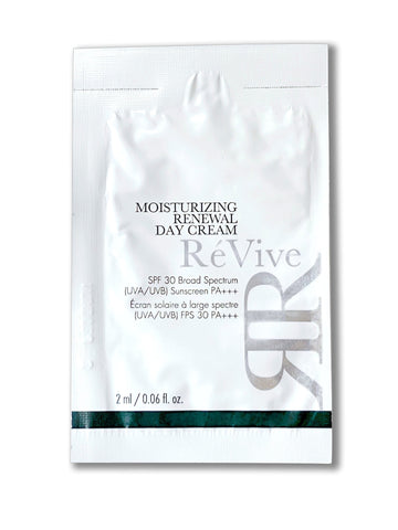Moisturizing Renewal Day Cream SPF 30 RéVive